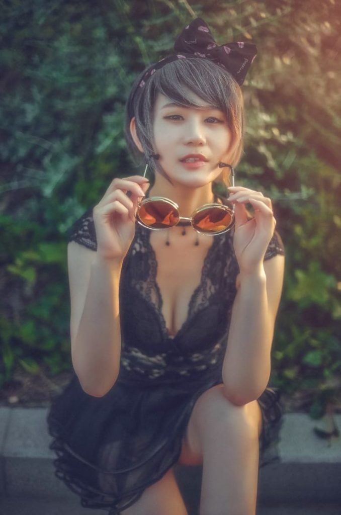 清新, 闺蜜 闺蜜私房写真,私房摄影,黑色蕾丝裙,闺蜜性感套图,性感写真下载
